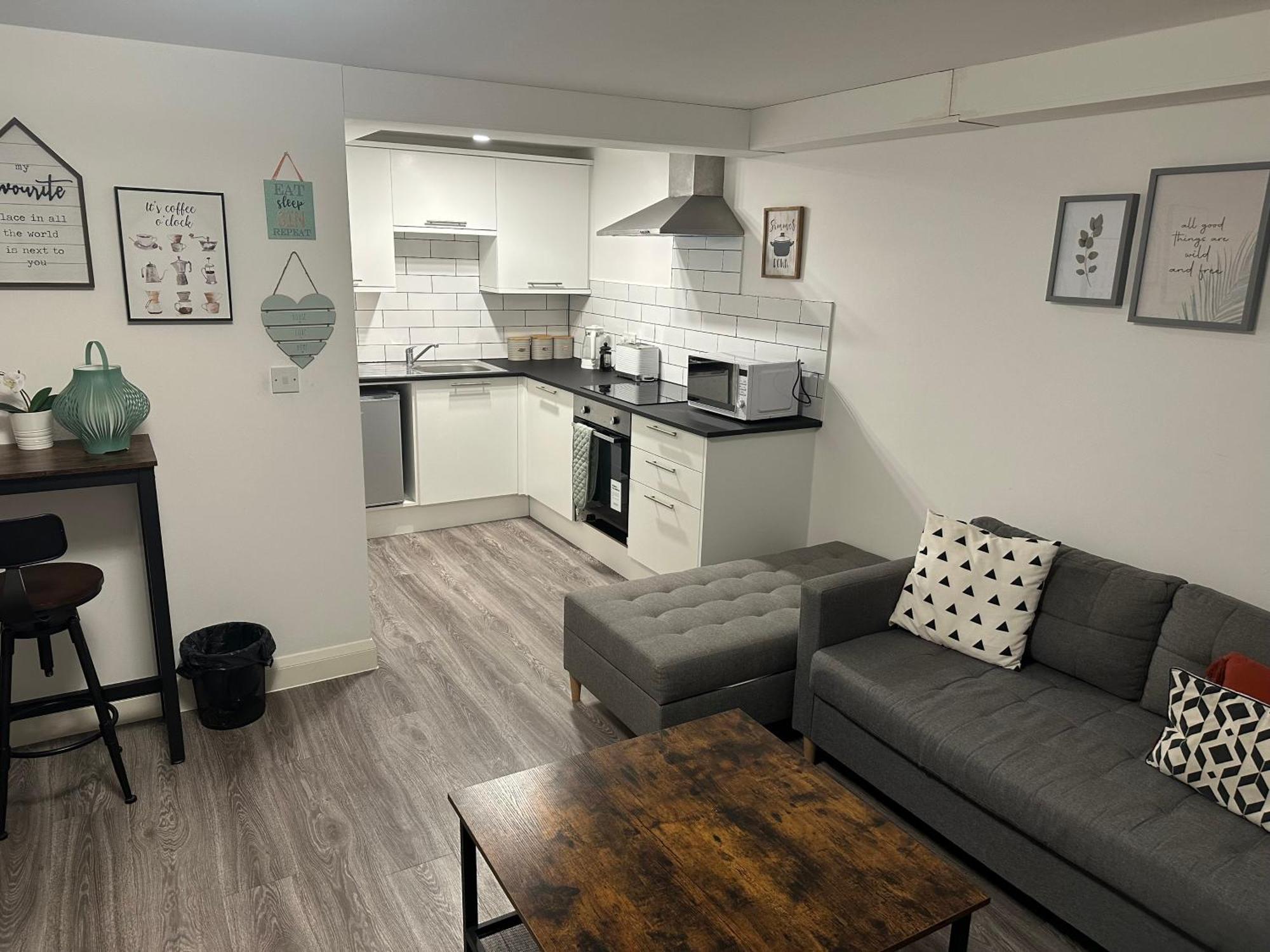 Beautiful Basement Apartment Margate Extérieur photo